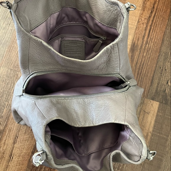 Coach purse - Picture 3 of 6